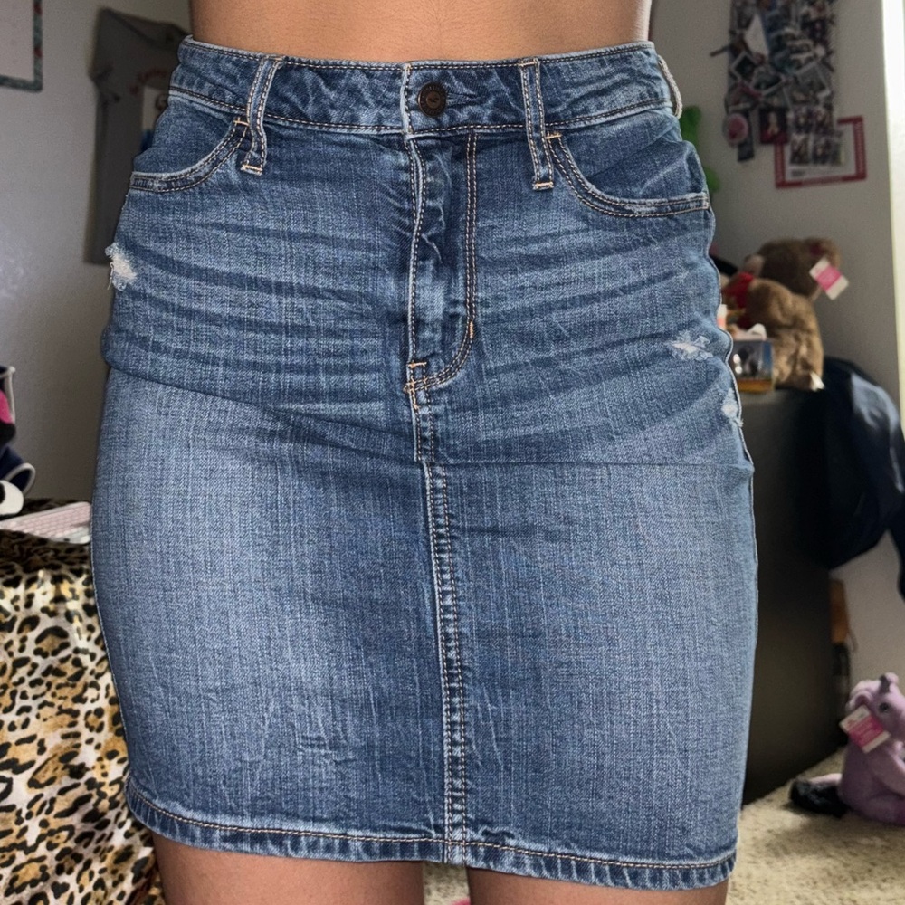 Hollister Jean skirt